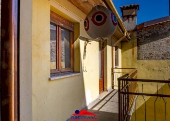 Balcone - Appartamento via Umberto I, 128, Busca - foto 46