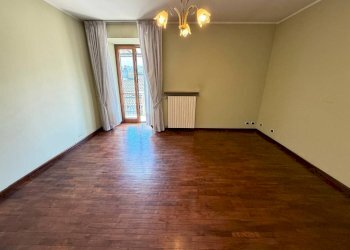 Camera da letto - Apartment San Secondo di Pinerolo - photo 17