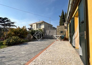 Giardino - Monolocale via dei Siri, 53, Albisola Superiore - foto 2