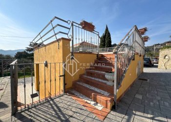 Facciata - Monolocale via dei Siri, 53, Albisola Superiore - foto 11