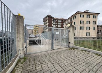 Ingresso - Box via Stalingrado, Savona (neighborhood Legino) - photo 7