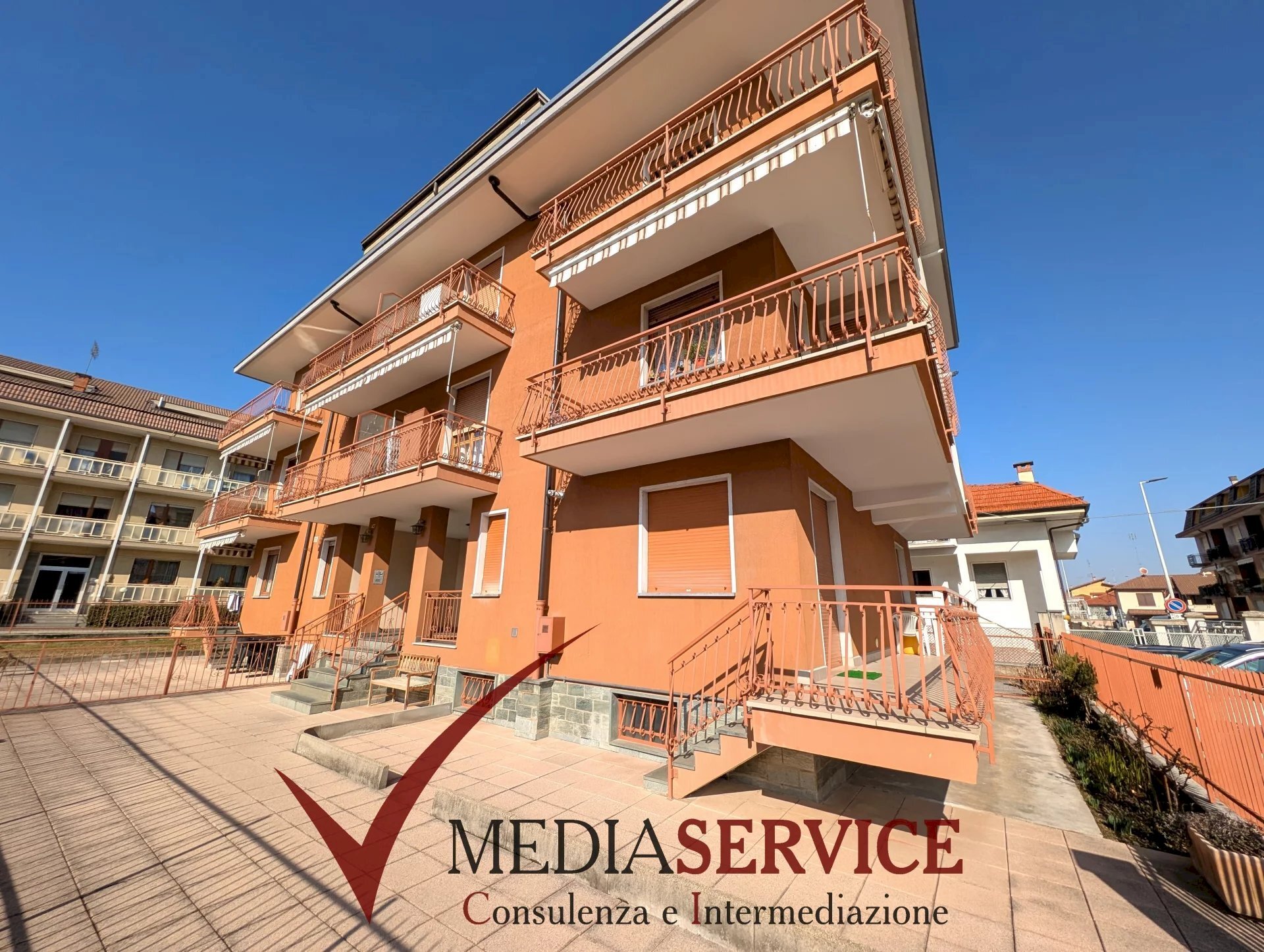 Attic Via Professor Oliva, 9., Borgo San Dalmazzo - photo 1