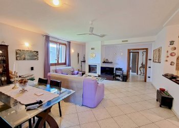 Villa Via Acquedotto, Ferrara (zona Francolino) - foto 2