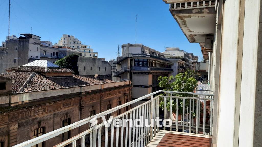 Balcone - Trilocale via Milano, 33, Catania - foto 2