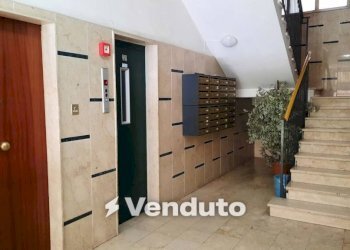 Interno palazzo - Three-room apartment via Milano, 33, Catania - photo 19