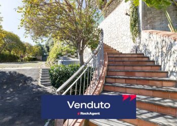 Villa a Schiera via Nizzeti, 211, Aci Catena - foto 5