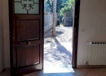 Villa a Schiera via Nizzeti, 211, Aci Catena - foto 7