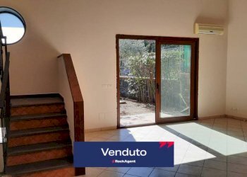 Villa a Schiera via Nizzeti, 211, Aci Catena - foto 9