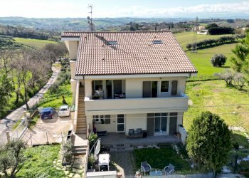 Villa a Schiera Senigallia - foto 2