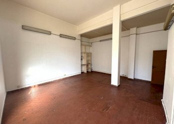 Warehouse via Stefano Castagnola, Genova - photo 6