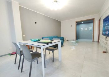 Stanza arredata - Quadrilocale via Cappuccini, 7, Cerro Maggiore - foto 6