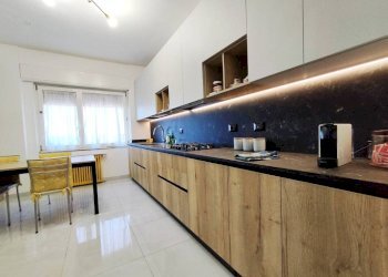 Cucina - Quadrilocale via Cappuccini, 7, Cerro Maggiore - foto 18