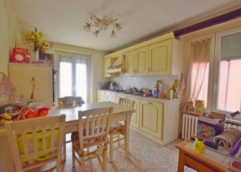 Cucina - Casa indipendente viale Martiri della Libertà, 67, Clavesana - foto 10