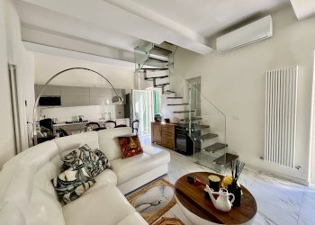 Casa indipendente Genova (zona Sestri Ponente) - foto 10