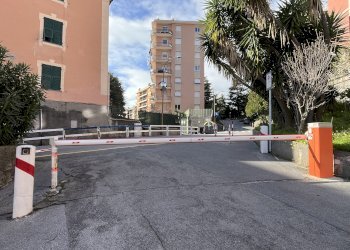 Casa indipendente Genova (zona Sestri Ponente) - foto 1