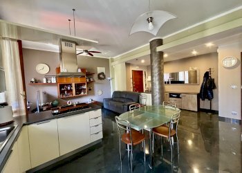 Casa indipendente Genova (zona Sestri Ponente) - foto 21