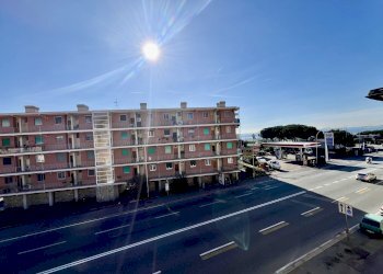 Casa indipendente Genova (zona Multedo) - foto 1