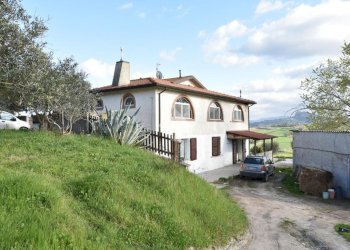 Porzione di casa Via Madonna del Fiore, Borghi - foto 1