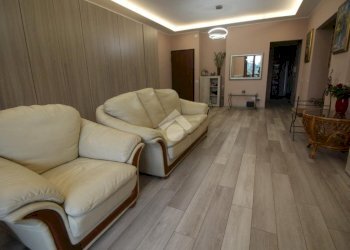 Four-room apartment Via Palmiro Togliatti, Rho - photo 4