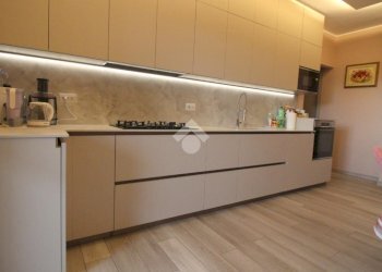 Four-room apartment Via Palmiro Togliatti, Rho - photo 9