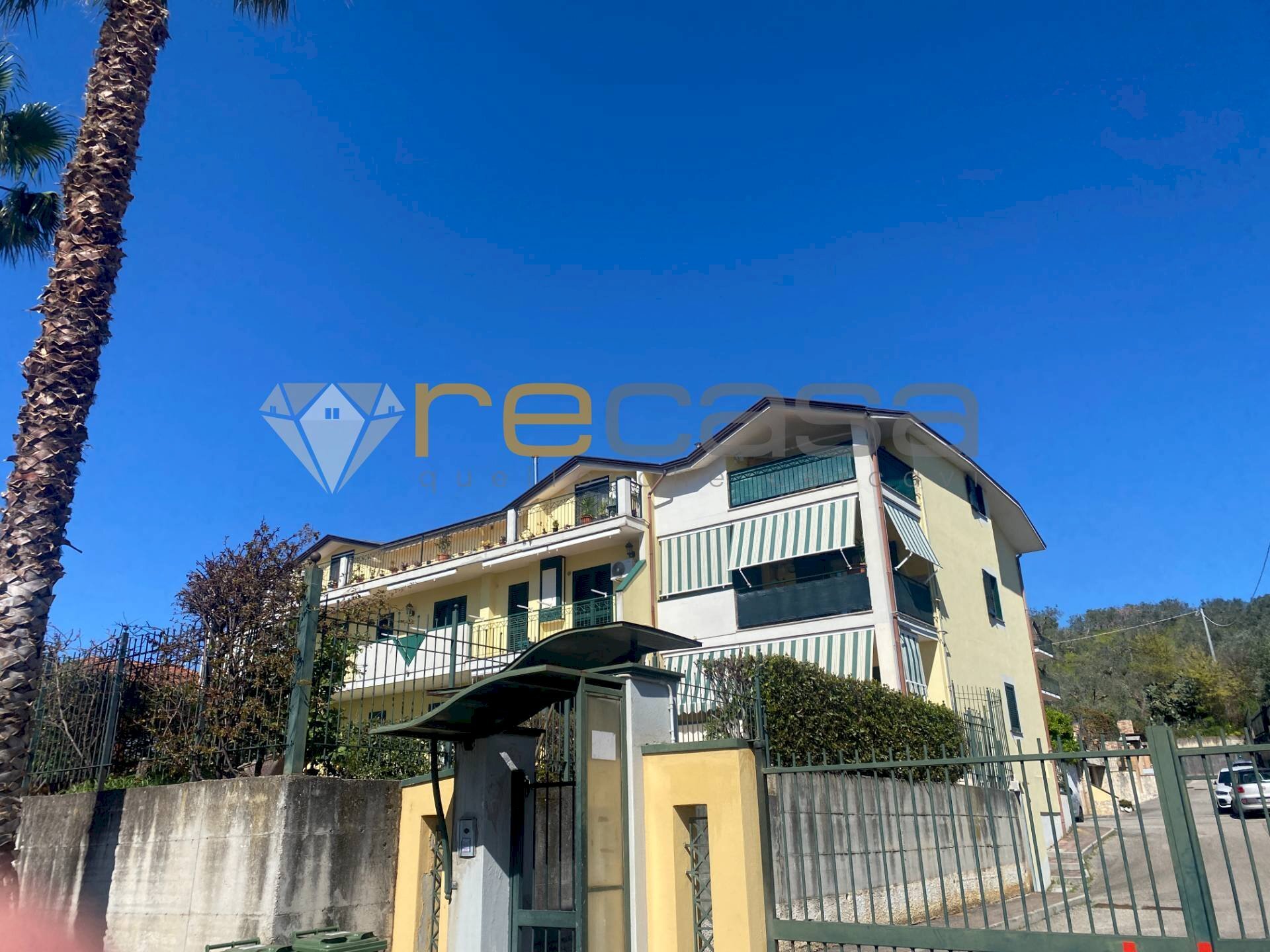 Appartamento via Colombo, Montecorvino Pugliano - foto 1