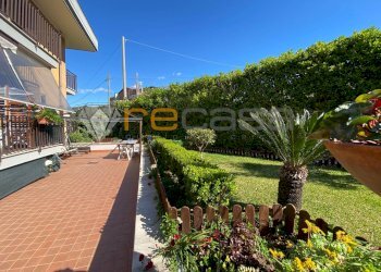 Trilocale via delle Mimose, Montecorvino Pugliano - foto 7