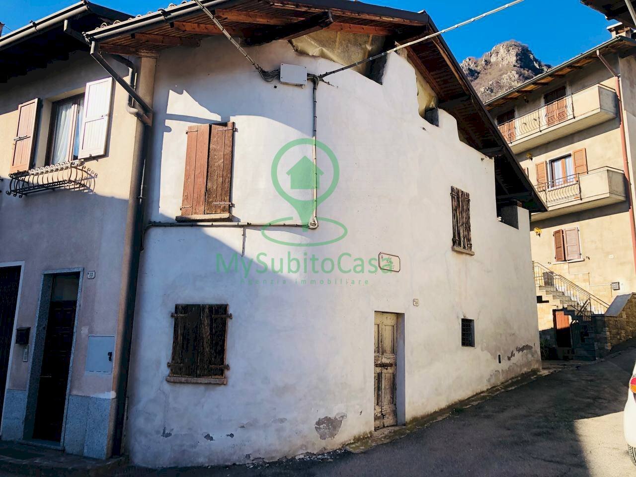 Rustic piazza paolo VI, Mura - photo 2