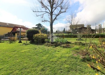 Semi-detached house Regione Scaragli, Visone - photo 1