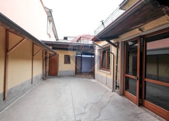 Apartment Palazzolo sull'Oglio - photo 19