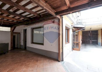 Apartment Palazzolo sull'Oglio - photo 20