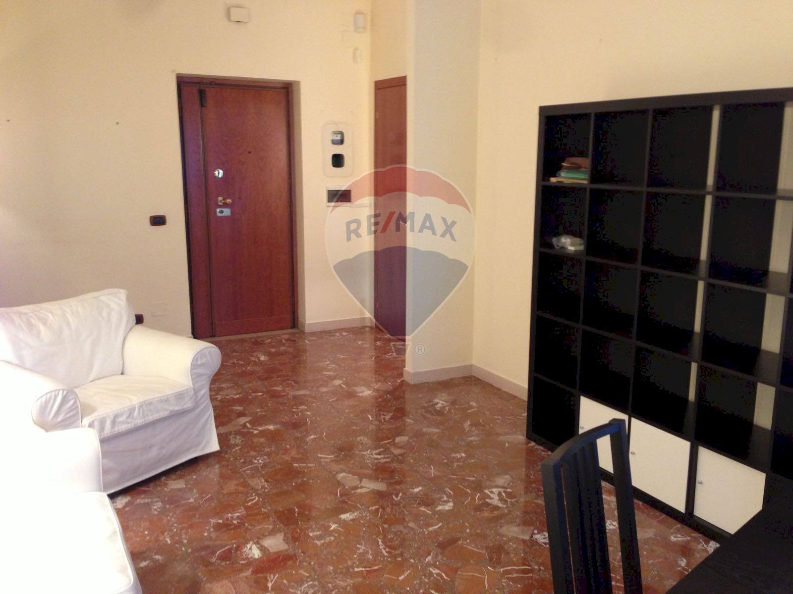 Two-room apartment Roma - photo 2