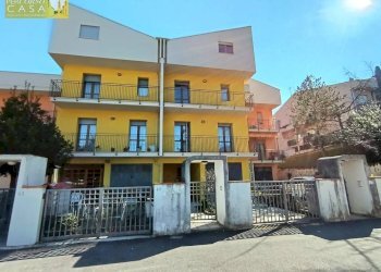 Villa a Schiera Via Enzo Ferrari, Montorio al Vomano - foto 1