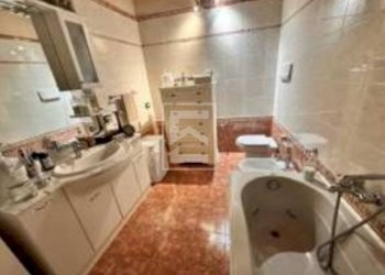 Four-room apartment Via Cavour, Salò - photo 6