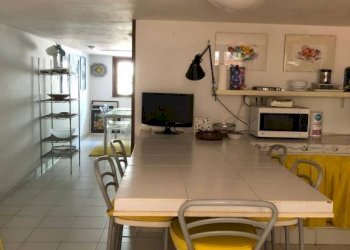 Cucina - Villa a Schiera via Campo d'Appio, Carrara - foto 9