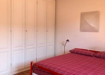 Camera da letto - Terraced Villa via Campo d'Appio, Carrara - photo 17