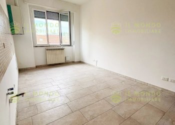 Appartamento Via Biagio Miracoli, Melegnano - foto 2