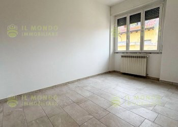 Appartamento Via Biagio Miracoli, Melegnano - foto 9