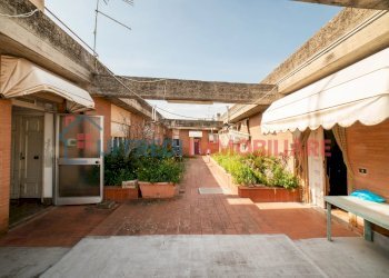 Appartamento Via Alessandro Manzoni, Cisterna di Latina - foto 4