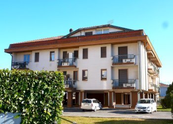 Quadrilocale via Prazzo, 1, frazione Confreria, Cuneo - foto 1