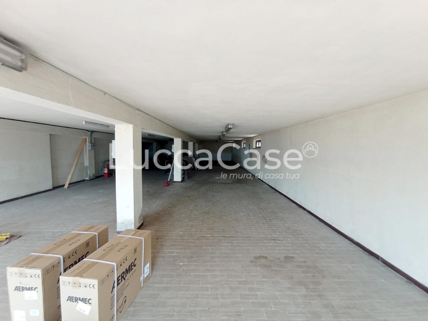 Warehouse Capannori - photo 3