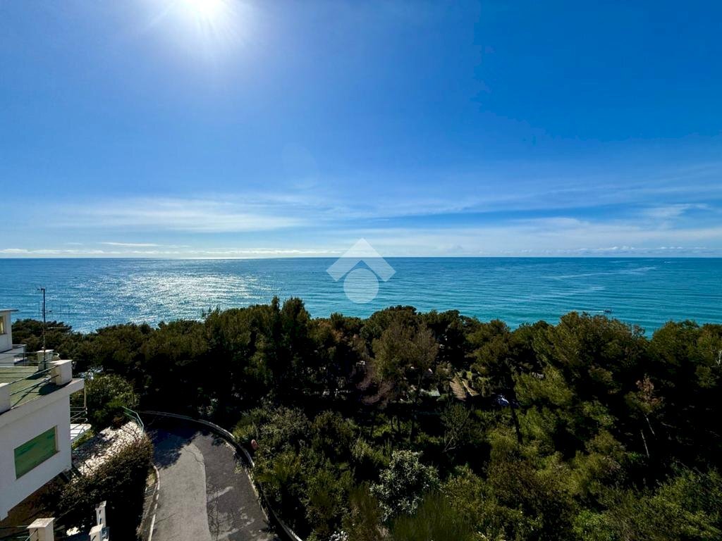 Trilocale Via aurelia, Andora - foto 1