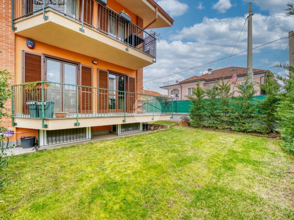 Four-room apartment Via Generale Chiaperotti, Rivoli - photo 1