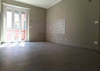 Quadrilocale Via Volta 45, Settimo Torinese - foto 9