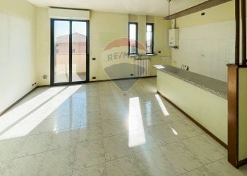 Bilocale Via Donizetti, Almè - foto 3