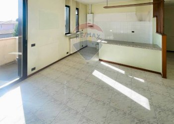 Bilocale Via Donizetti, Almè - foto 7