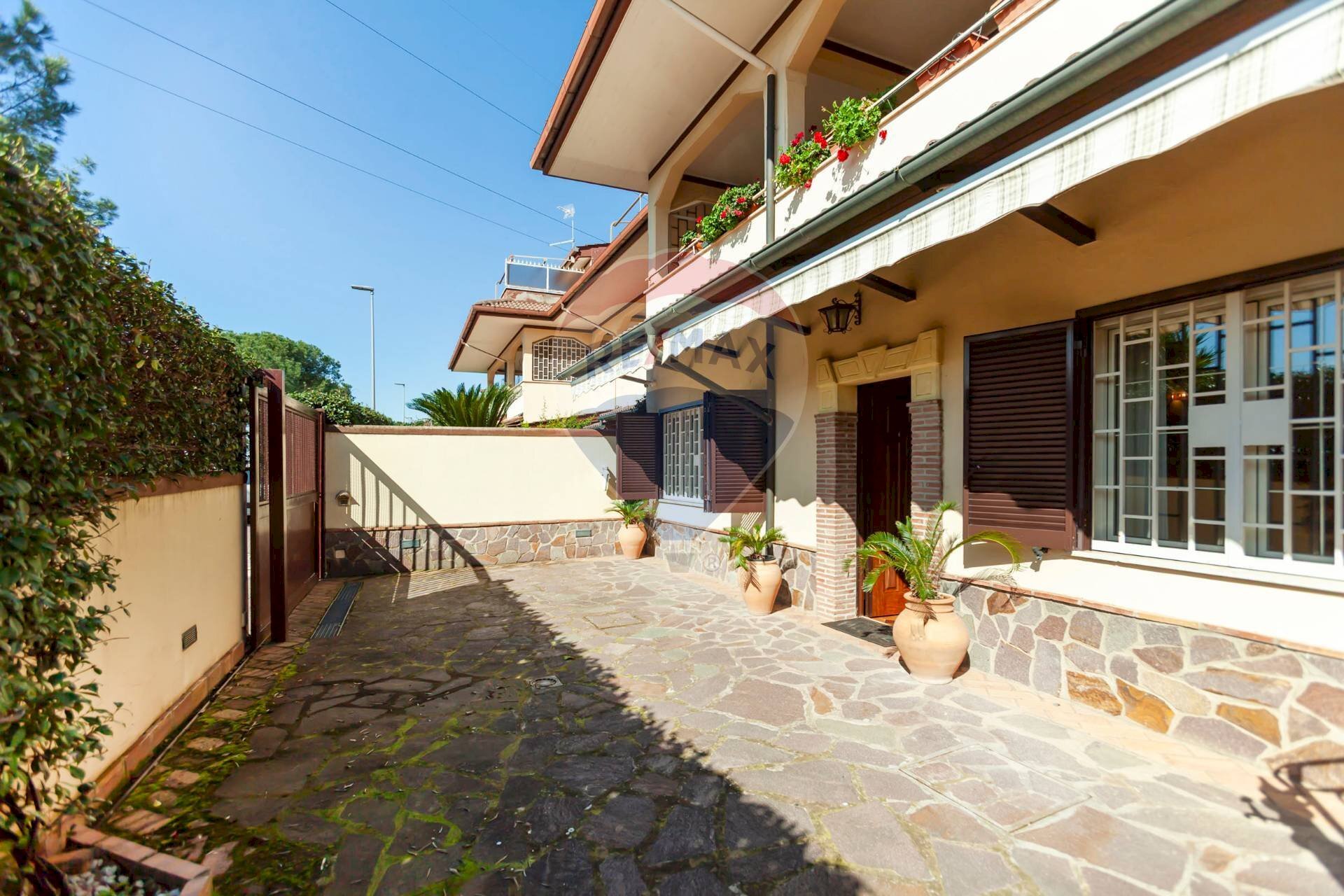 Villa Bifamiliare Guidonia Montecelio - foto 3