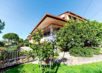 Villa Bifamiliare Guidonia Montecelio - foto 11