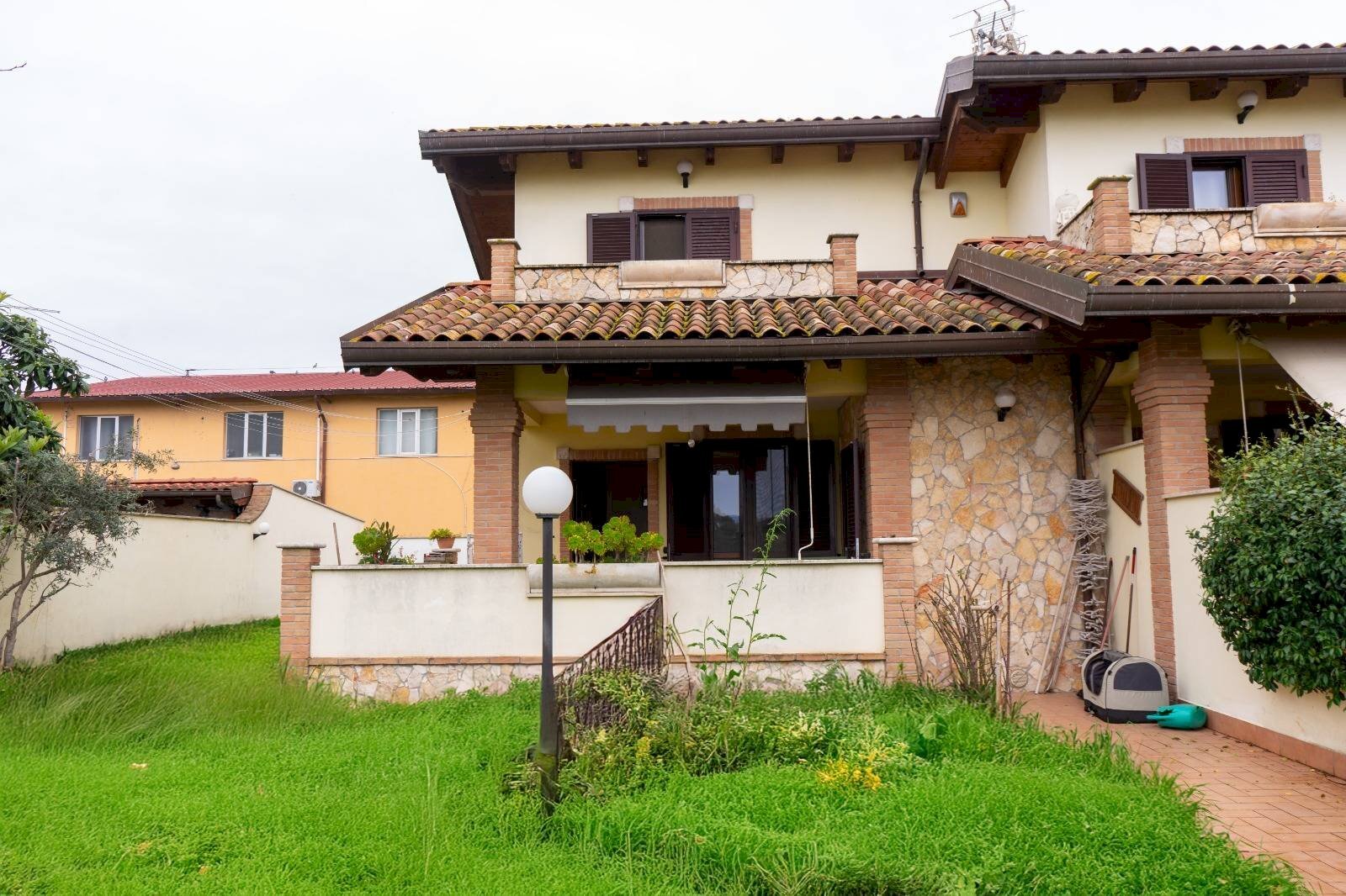 Terraced Villa Via Fenestrelle, Roma (neighborhood Piana del Sole) - photo 1