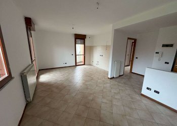 431e483b-9b6d-4496-a2dc-897ea64287f5 - Appartamento largo Donatello, Abbiategrasso - foto 2