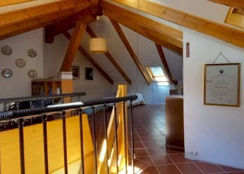 appartamento con mansarda ristrutturato in vendita - Quadrilocale piazza Garibaldi, Voltaggio - foto 5